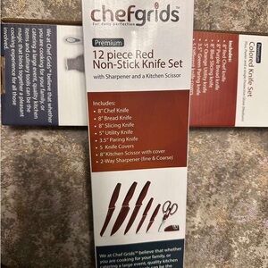 Chefgrids 12-Piece Red Non-Stick Knife Set